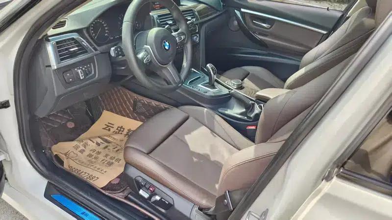 2018 BMW 3 Series 320Li Leading M Sport Package — миниатюра 8