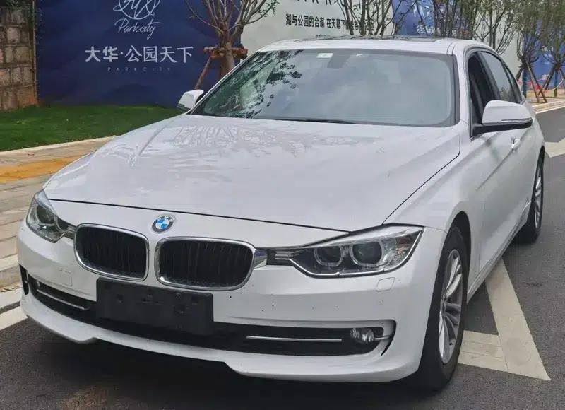 2014 BMW 3 Series 320i M Fashion — миниатюра 1