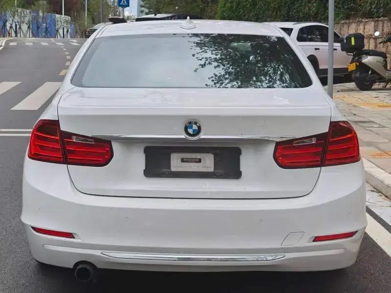 2014 BMW 3 Series 320i M Fashion — миниатюра 5