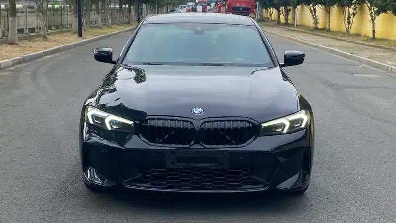 2023 BMW 3 Series 330i M Sport Shadow Edition — миниатюра 2