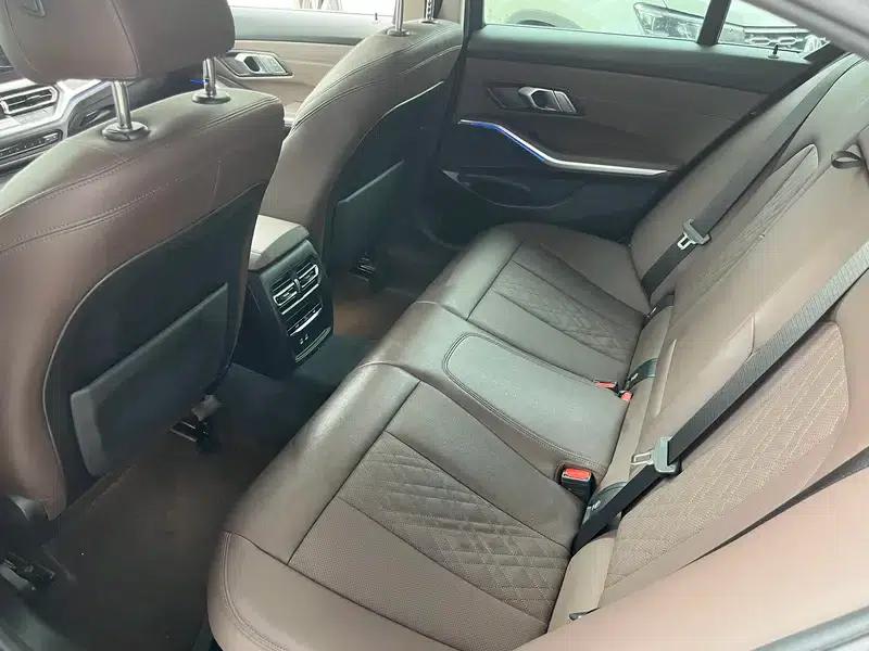 2022 BMW 3 Series 325i M Sport Package — миниатюра 15
