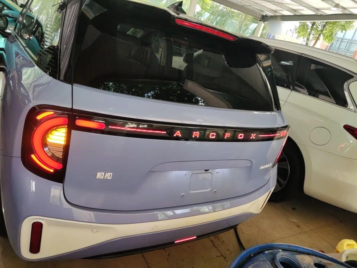 ARCFOX Kaola 2023 Family Edition Pro — миниатюра 5