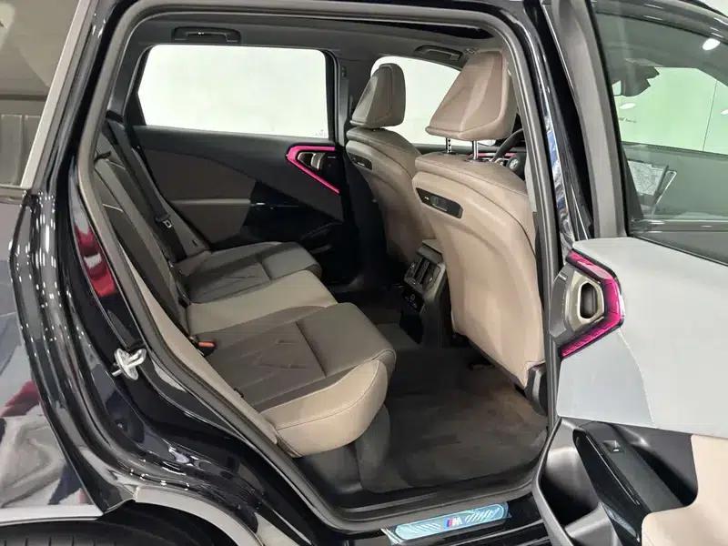 BMW X3 2026 xDrive30L Luxury M Sport Shadow Edition — миниатюра 19