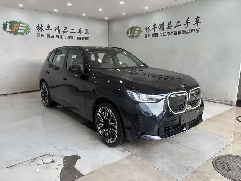 BMW X3 2026 xDrive30L Luxury M Sport Shadow Edition — миниатюра 3