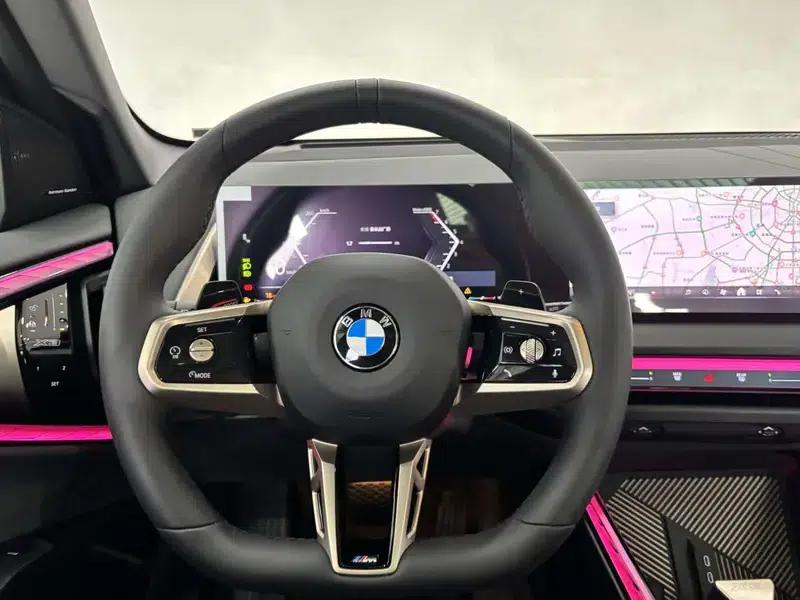 BMW X3 2026 xDrive30L Luxury M Sport Shadow Edition — миниатюра 25