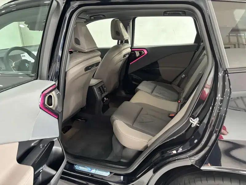 BMW X3 2026 xDrive30L Luxury M Sport Shadow Edition — миниатюра 30