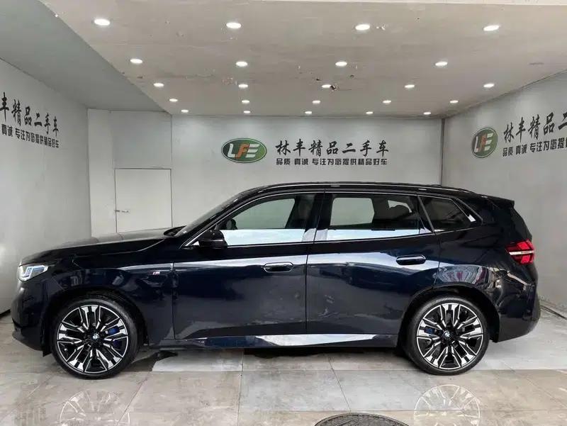 BMW X3 2026 xDrive30L Luxury M Sport Shadow Edition — миниатюра 4