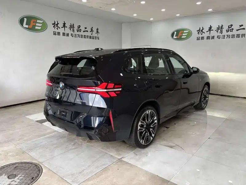 BMW X3 2026 xDrive30L Luxury M Sport Shadow Edition — миниатюра 7