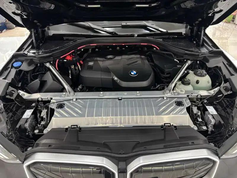 BMW X3 2026 xDrive30L Luxury M Sport Shadow Edition — миниатюра 8