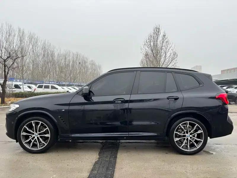 BMW X3 2023 xDrive30i Leading Edition M Sport Package — миниатюра 3