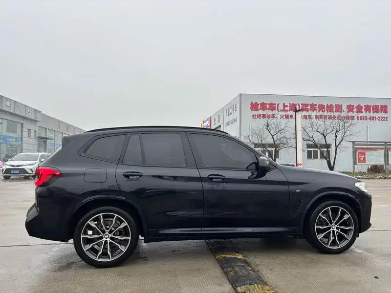 BMW X3 2023 xDrive30i Leading Edition M Sport Package — миниатюра 7