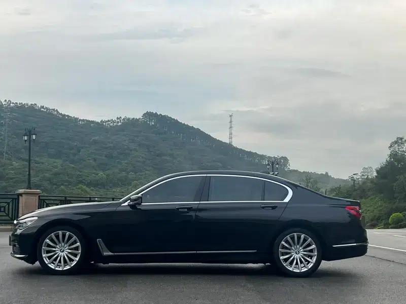 2016 BMW 7 Series 740Li Luxury — миниатюра 4