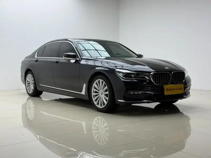 2016 BMW 7 Series 740Li Leading Edition — миниатюра 3