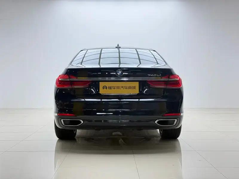 2016 BMW 7 Series 740Li Leading Edition — миниатюра 6