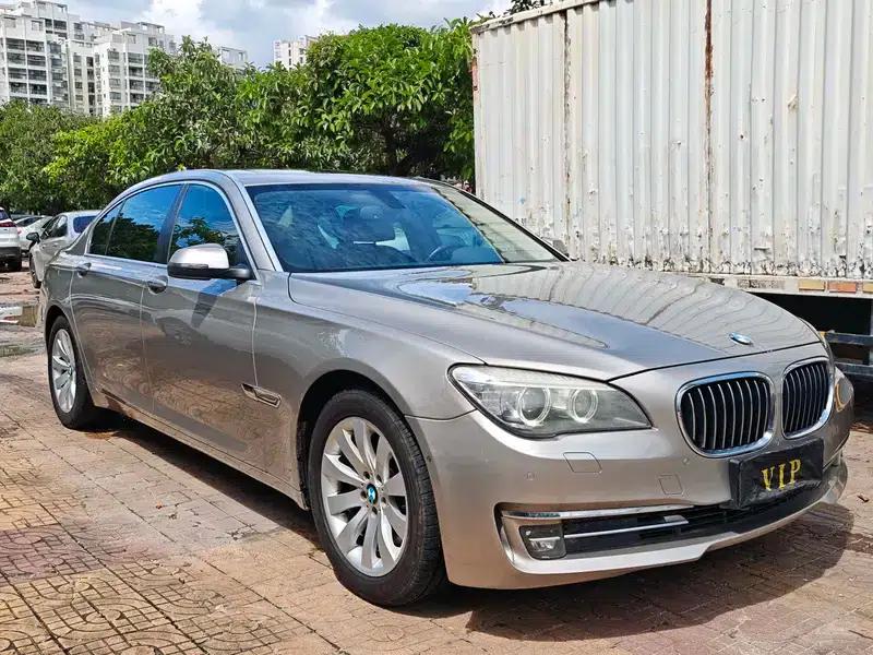 BMW 7 Series 2014 730Li Luxury Edition — миниатюра 3
