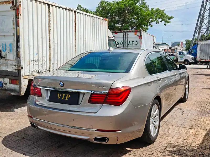 BMW 7 Series 2014 730Li Luxury Edition — миниатюра 6