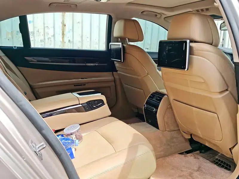 BMW 7 Series 2014 730Li Luxury Edition — миниатюра 9