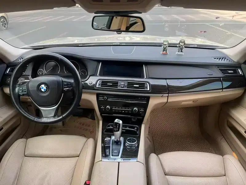 2013 BMW 7 Series 730Li Luxury — миниатюра 6