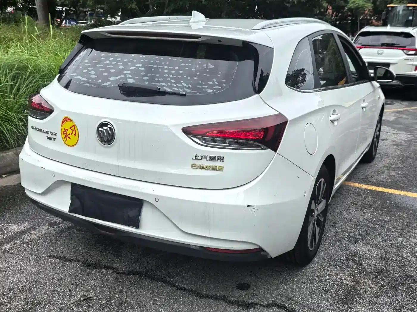 Buick Verano 2018 18T Automatic Elite — миниатюра 11