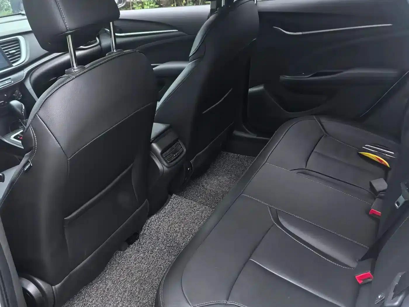Buick Verano 2018 18T Automatic Elite — миниатюра 8