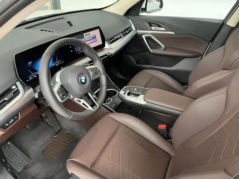 BMW X1 2023 sDrive25Li M Sport Package — миниатюра 12