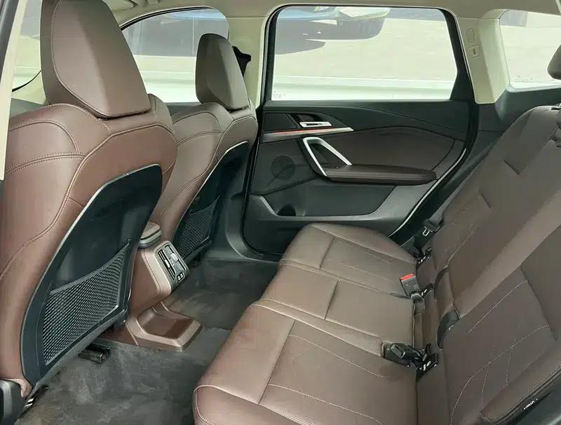 BMW X1 2023 sDrive25Li M Sport Package — миниатюра 13