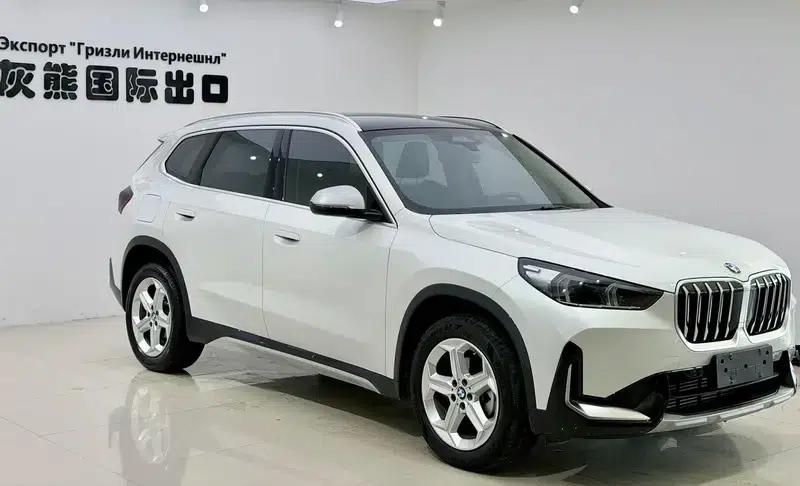 2023 BMW X1 sDrive20Li X Design Package — миниатюра 3