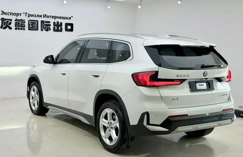 2023 BMW X1 sDrive20Li X Design Package — миниатюра 4
