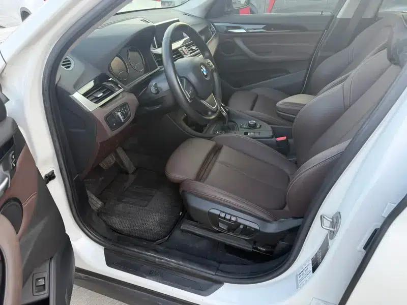 BMW X1 2020 sDrive20Li Fashion Edition — миниатюра 9