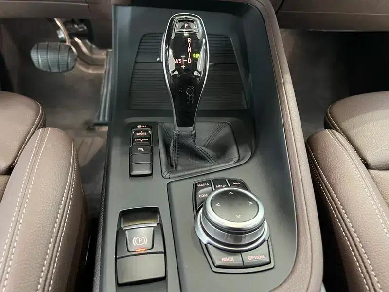 BMW X1 2022 sDrive25Li Leading Edition — миниатюра 14