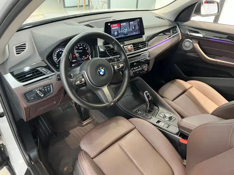 BMW X1 2022 sDrive25Li Leading Edition — миниатюра 15