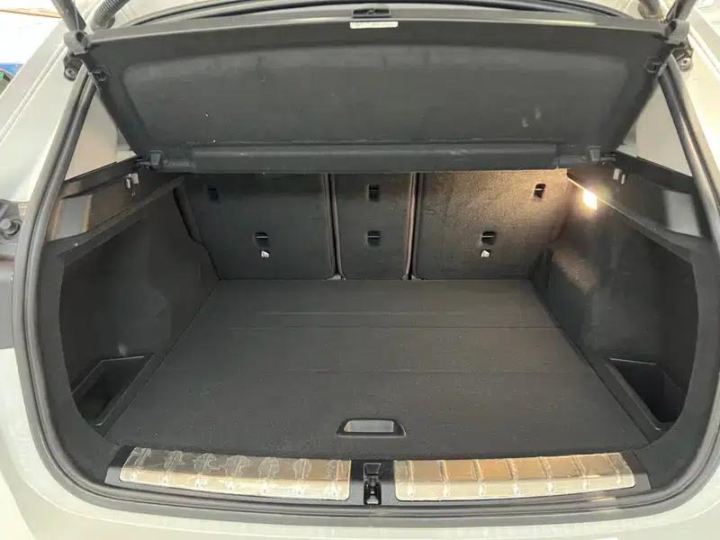 BMW X1 2022 sDrive25Li Leading Edition — миниатюра 18