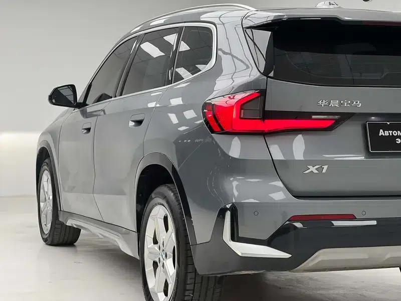 2023 BMW X1 sDrive20Li X Design Package — миниатюра 11