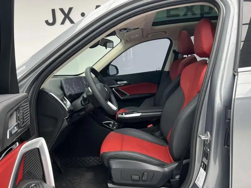 2023 BMW X1 sDrive20Li X Design Package — миниатюра 20