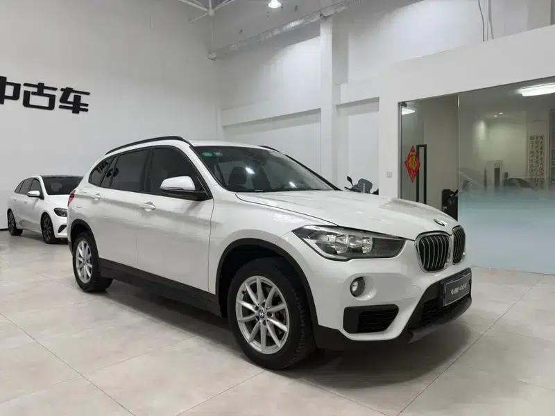 BMW X1 2019 sDrive18Li Fashion Edition — миниатюра 3