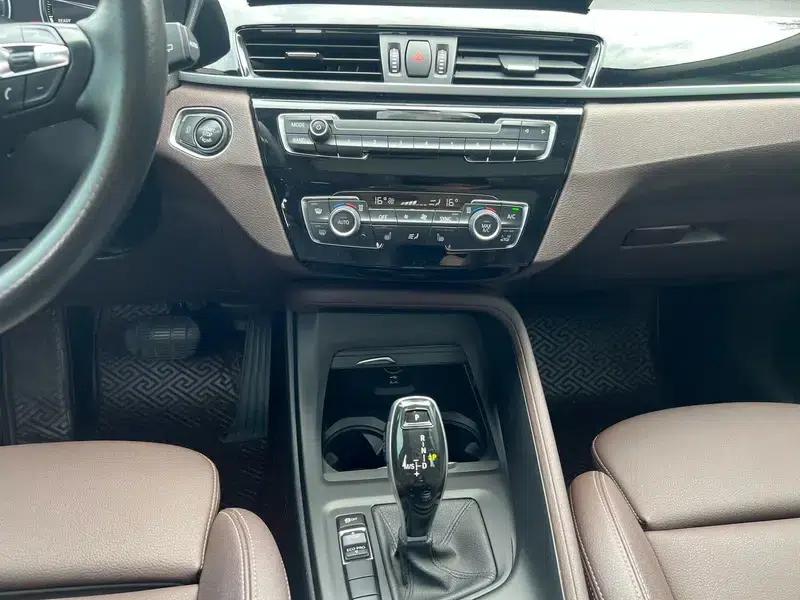 BMW X1 2021 Facelift sDrive25Li Leading Edition — миниатюра 12