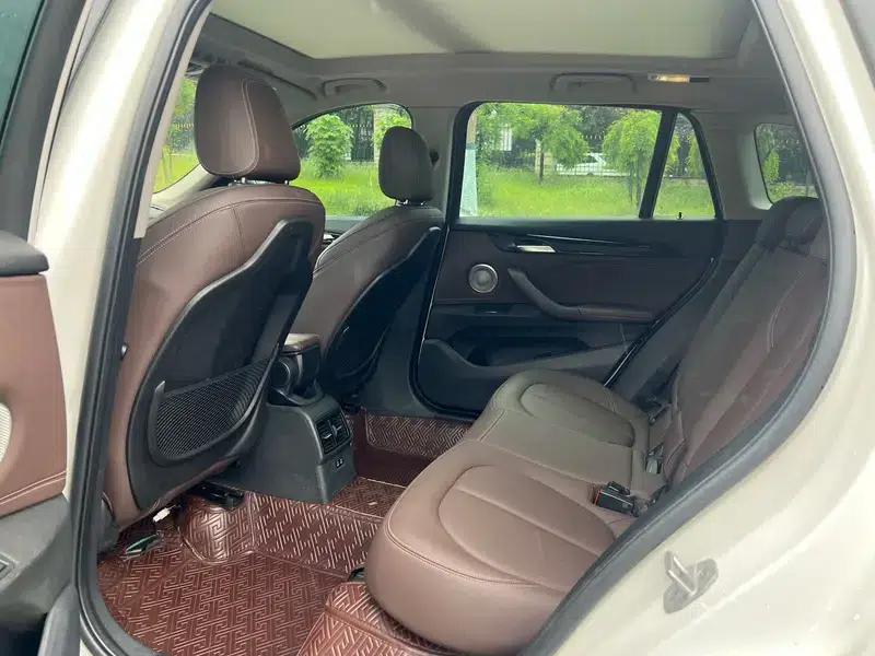BMW X1 2021 Facelift sDrive25Li Leading Edition — миниатюра 16