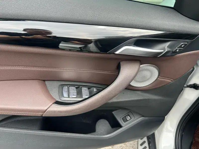 BMW X1 2021 Facelift sDrive25Li Leading Edition — миниатюра 18