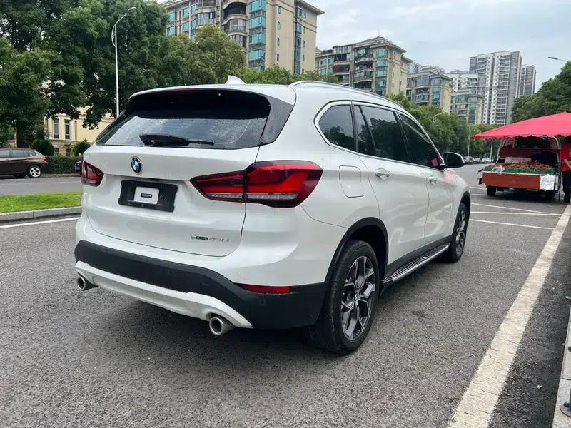 BMW X1 2021 Facelift sDrive25Li Leading Edition — миниатюра 7