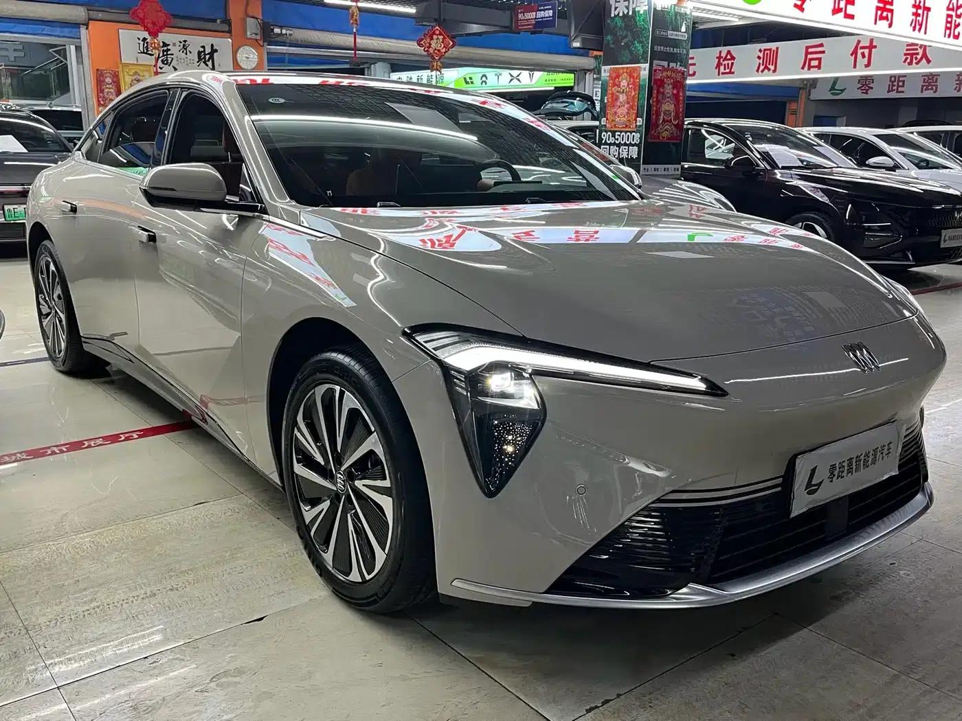 Buick L7 Luxury Edition 2025 — миниатюра 3