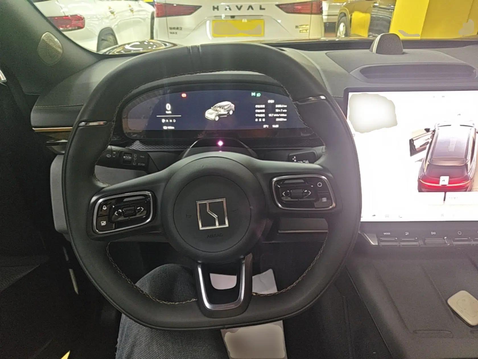 Zeekr 7X 2025 100 kWh Long-Range Rear-Wheel Drive with Intelligent Driving Features — миниатюра 13