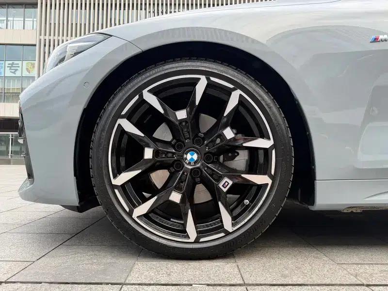 2024 BMW 4 Series 430i M Sport Shadow Edition — миниатюра 9