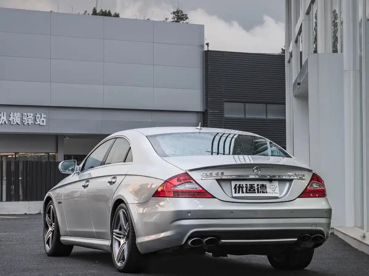 2008 Mercedes-Benz CLS AMG 63 — миниатюра 2