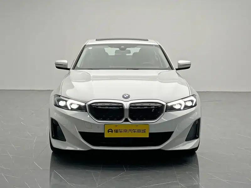 BMW i3 2023 eDrive35L — миниатюра 2
