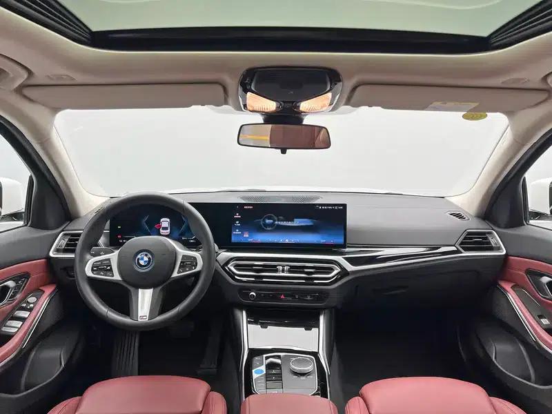 BMW i3 2023 eDrive35L — миниатюра 14