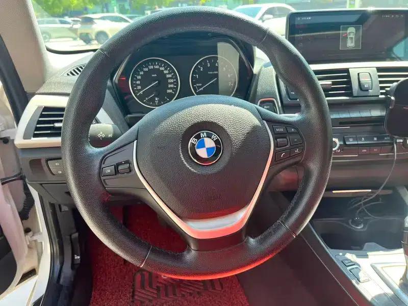 BMW 2 Series (Imported) 2014 220i Leading Edition — миниатюра 9
