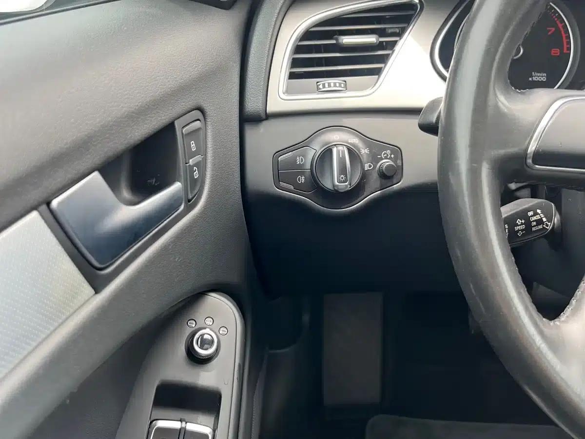 Audi A4L 2016 30 TFSI Classic Edition Automatic Comfort Model — миниатюра 15