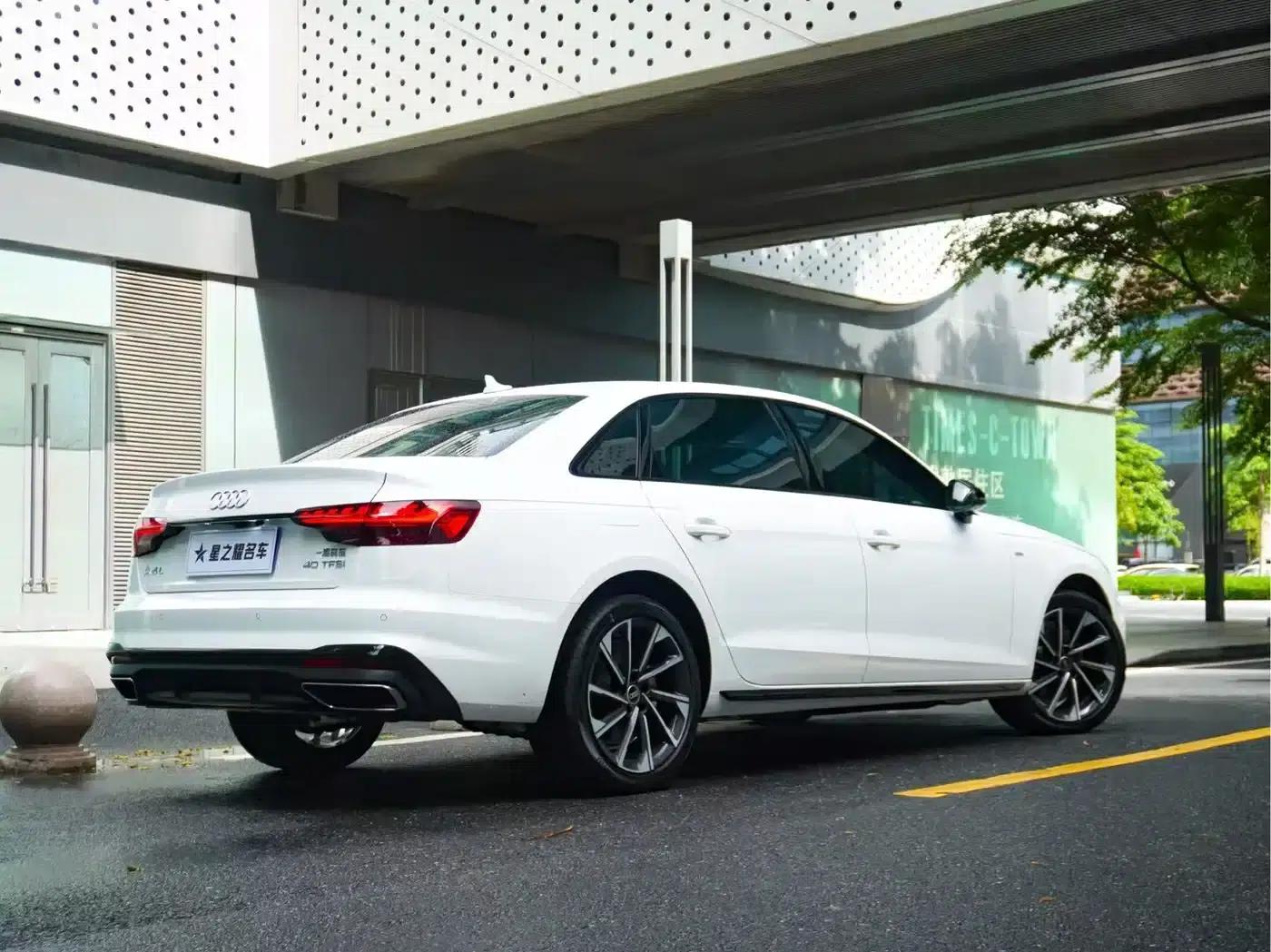 Audi A4L 2023 40 TFSI Luxury Dynamic — миниатюра 3