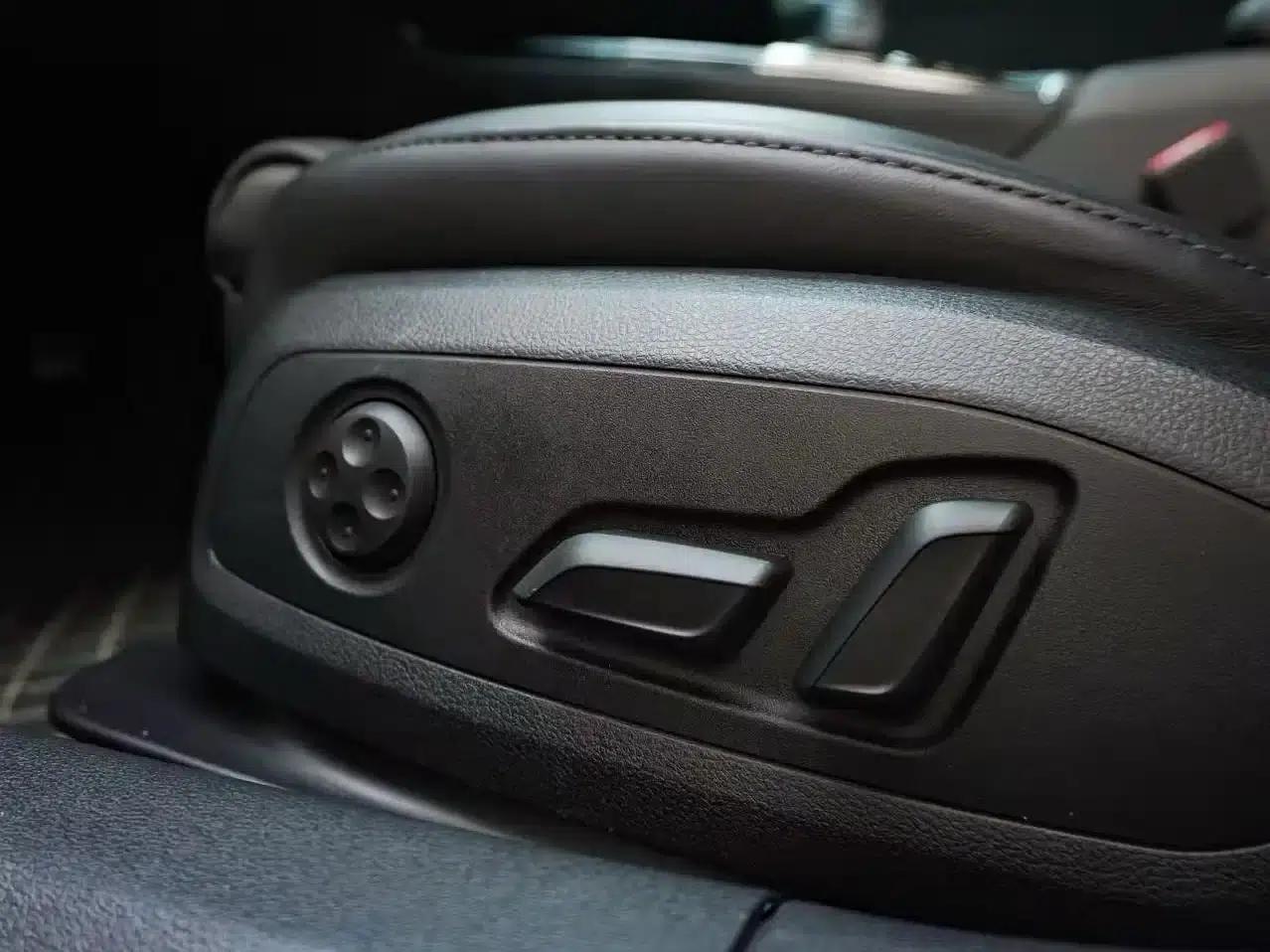 Audi A4L 2023 40 TFSI Luxury Dynamic — миниатюра 21