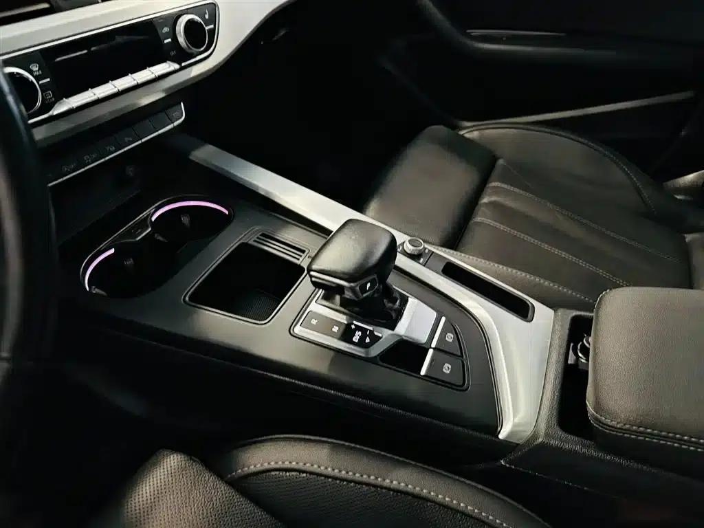 Audi A4L 2022 40 TFSI Luxury Dynamic — миниатюра 11